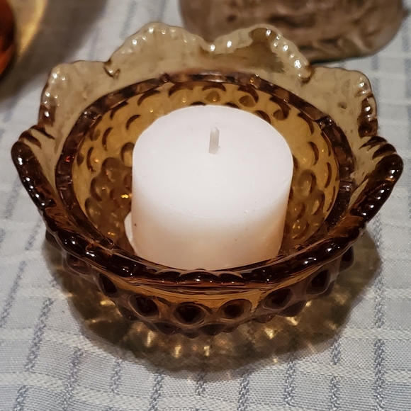 Vintage Amber Crown Glass Group - Picture 6 of 15